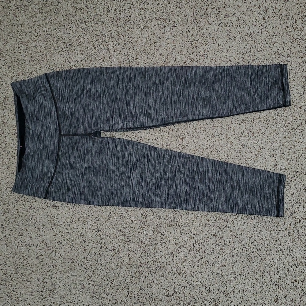 Victoria's Secret Knockout Printed Athletic Leggings